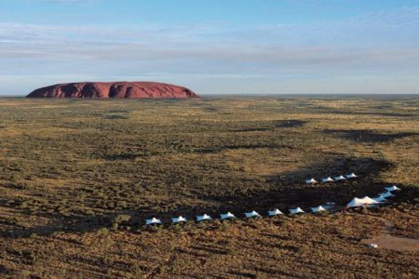 australien aktivitaeten outback abenteuer longitude 131 ayers rock uluru aerial450x300