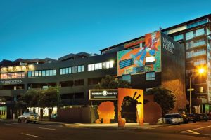 Neuseeland/Wellington/The_Museum_Art_Hotel_Außenansicht