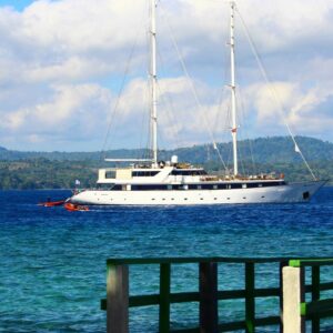 AustraliaTours_Panorama II Indonesia (1)_copyrightTahitiNuiTravel