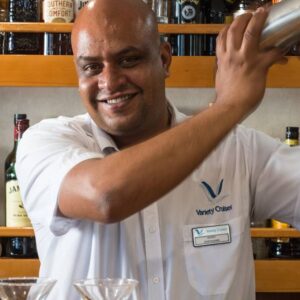 AustraliaTours_Papanek_Panorama_People-1_copyrightTahitiNuiTravel