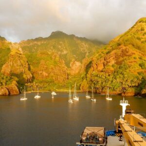 AustraliaTours_aranui-5—bay-of-virgins-in-fatu-hiva_29404790225_o