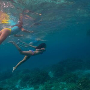 InstyleTouristik_Baignade – Lifou-copyright EyeFly NCT-2028-11-11