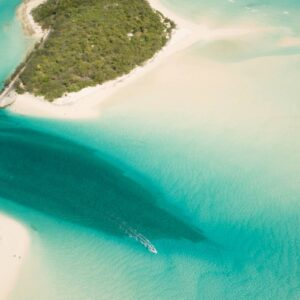 InstyleTouristik_Barefoot – Ouvea-copyright Dean Cropp – Access All Angles NCT-2029-01-07(24)