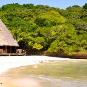 InstyleTouristik_Oure Lodge Beach Resort-copyright S. Robert NCT(6) 2